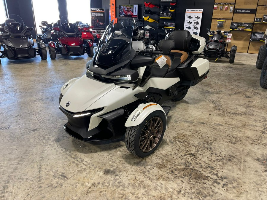 2024 Can-Am Spyder RT Sea-To-Sky