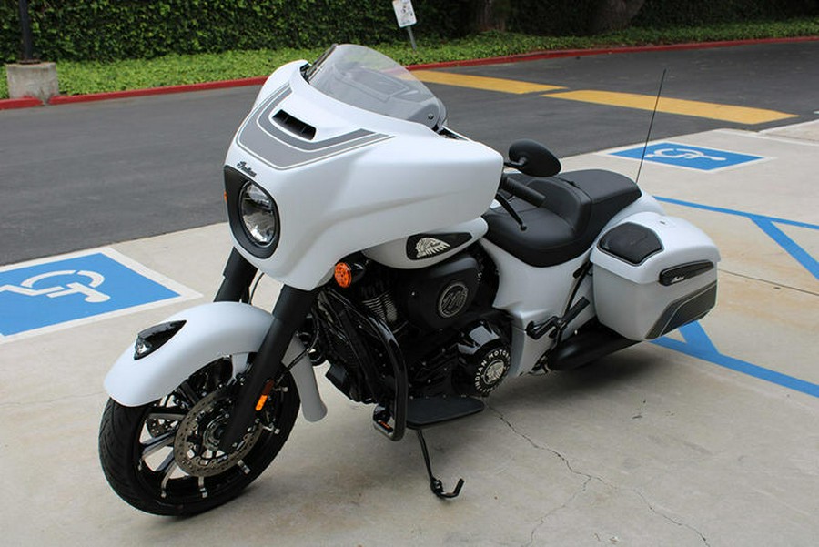 2024 Indian Motorcycle® Chieftain® Dark Horse® Ghost White Metallic Smoke