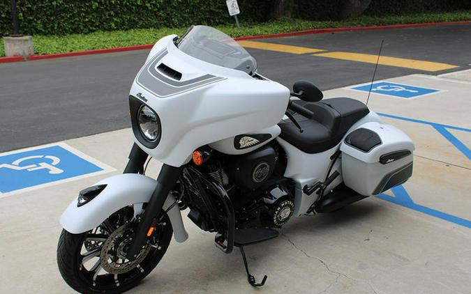 2024 Indian Motorcycle® Chieftain® Dark Horse® Ghost White Metallic Smoke