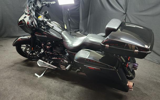 2019 Harley-Davidson® FLHXS