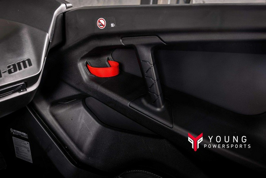 2025 Can-Am Maverick R Max X RS With Smart-Shox Dusty Navy & L