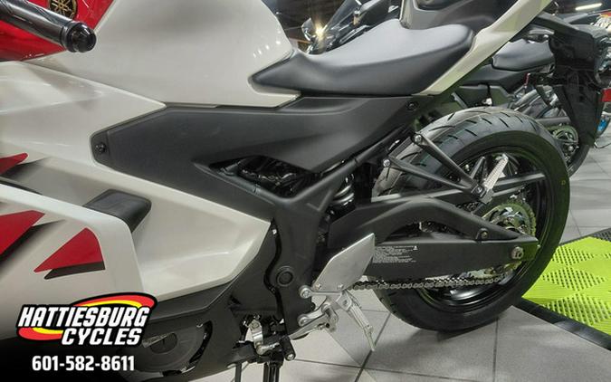 2026 Yamaha YZF-R3 70th Anniversary Edition