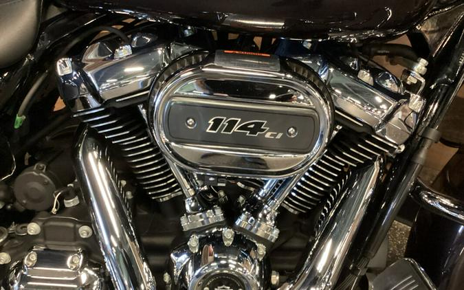 2021 Harley-Davidson Street Glide Special Black Jack Metallic FLHXS