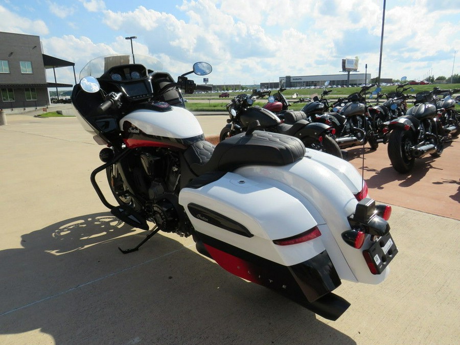 2025 Indian Motorcycle® Challenger® Elite White Crystal