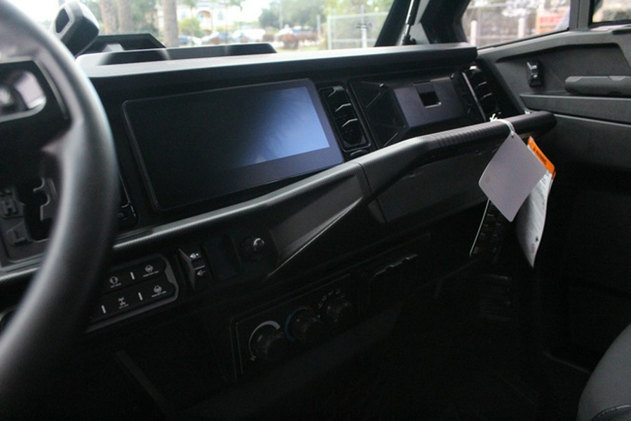 2026 Can-AM SSV DEF MAX LTD 65 HD11 WH HB 26 Limited HD11