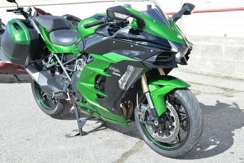 2018 Kawasaki Ninja H2 SX SE: MD First Ride (Bike Reports) (News)