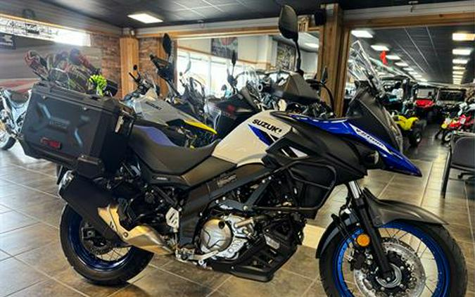 2024 Suzuki V-Strom 650XT Adventure