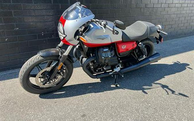 2024 Moto Guzzi V7 Stone Corsa