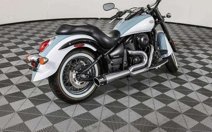 2020 Kawasaki Vulcan® 900 Classic