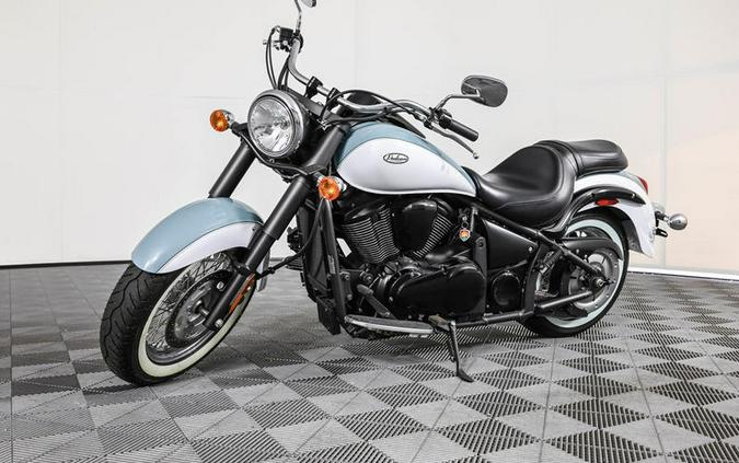 2020 Kawasaki Vulcan® 900 Classic