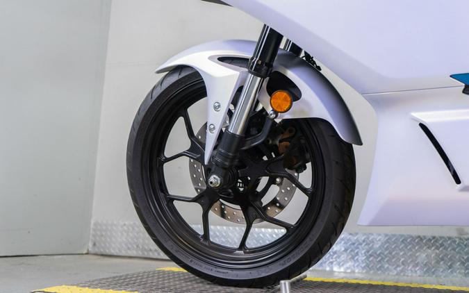 2025 Yamaha YZF-R3