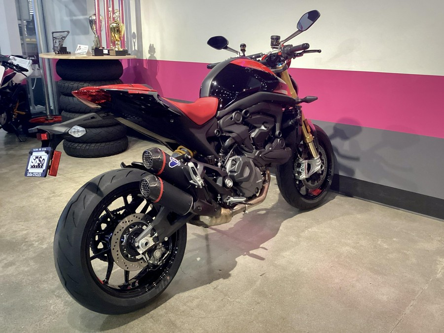 2025 Ducati Monster SP
