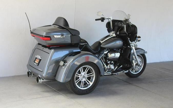 2022 Harley-Davidson® FLHTCUTG - Tri Glide® Ultra