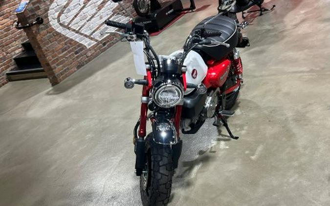 2025 Honda Monkey ABS