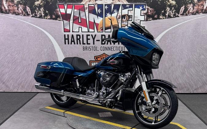 2026 FLHX Street Glide®