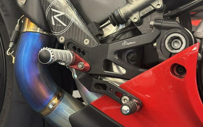 2024 Ducati Panigale V4 R Livery