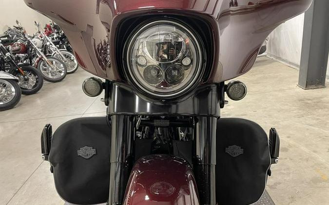 2018 Harley-Davidson® FLHXS - Street Glide® Special