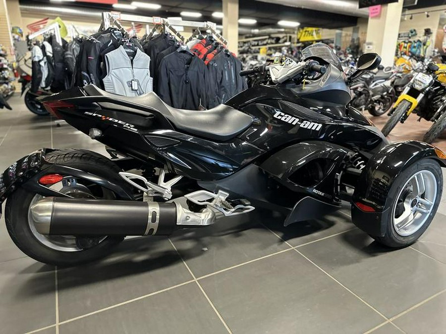 2012 Can-Am® Spyder Roadster RS-S