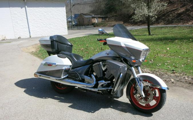 2015 Victory Motorcycles Victory Cross Country Tour®