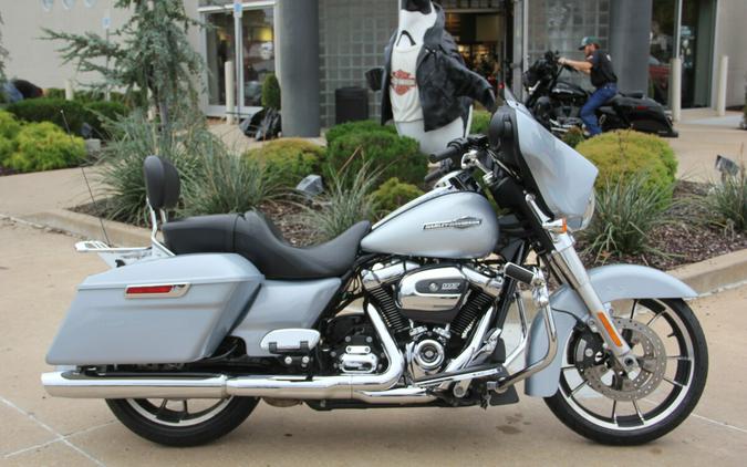 2023 Harley-Davidson Street Glide