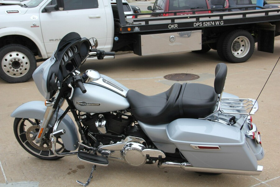 2023 Harley-Davidson Street Glide