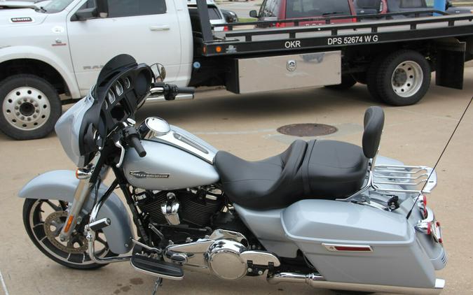 2023 Harley-Davidson Street Glide