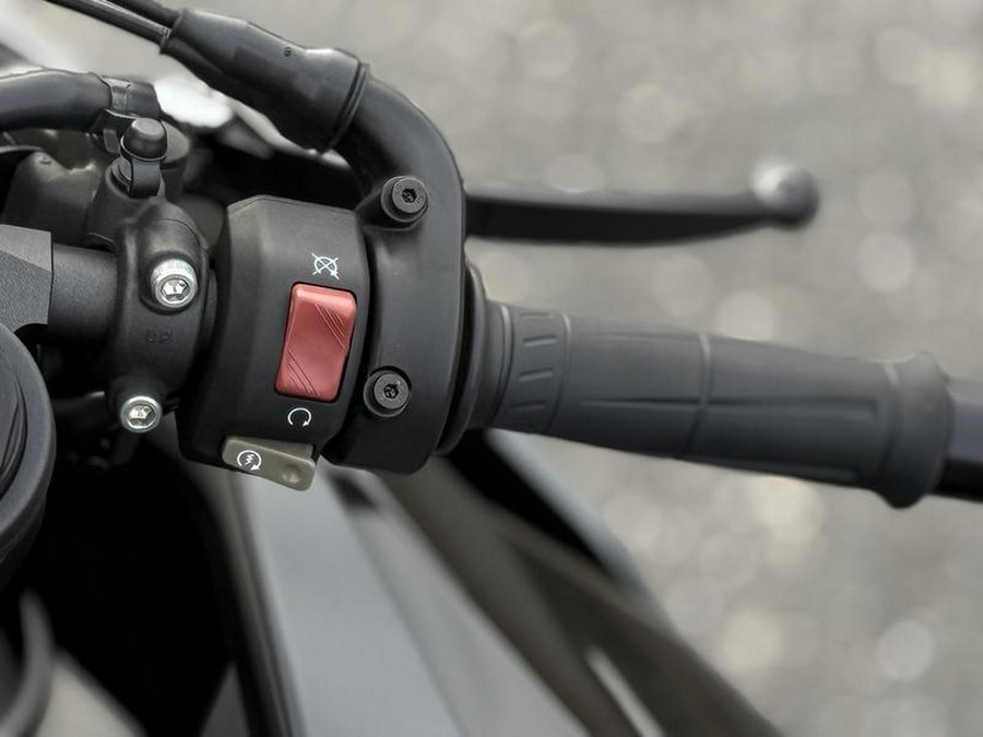 2025 Kawasaki Ninja® ZX™-6R