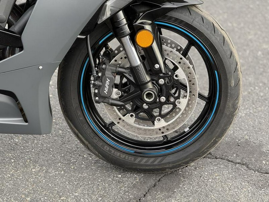 2025 Kawasaki Ninja® ZX™-6R