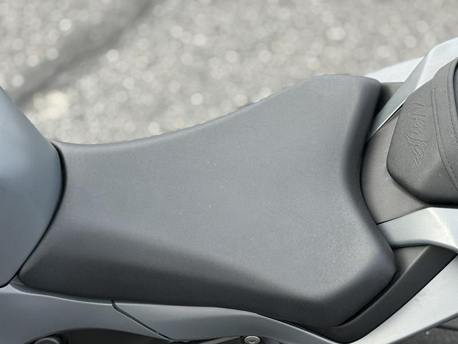 2025 Kawasaki Ninja® ZX™-6R