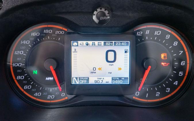 2012 Can-Am Spyder® RT Audio & Convenience