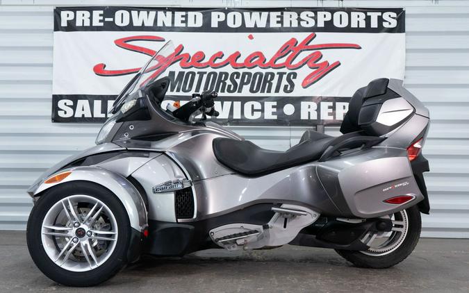 2012 Can-Am Spyder® RT Audio & Convenience