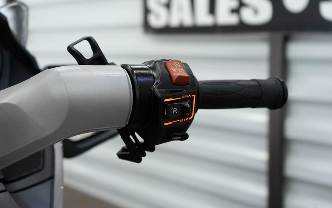 2012 Can-Am Spyder® RT Audio & Convenience