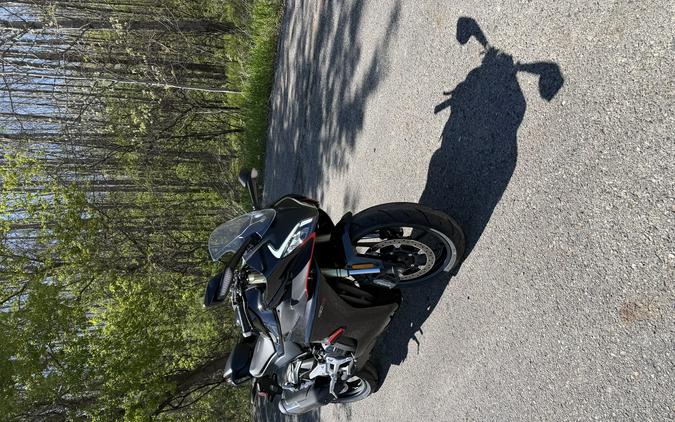 2025 CFMOTO 450SS Zircon Black - U011420