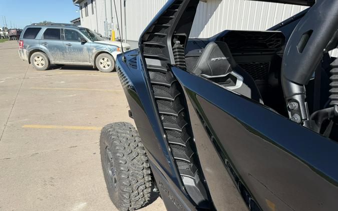 2027 CFMOTO ZFORCE Z10-4