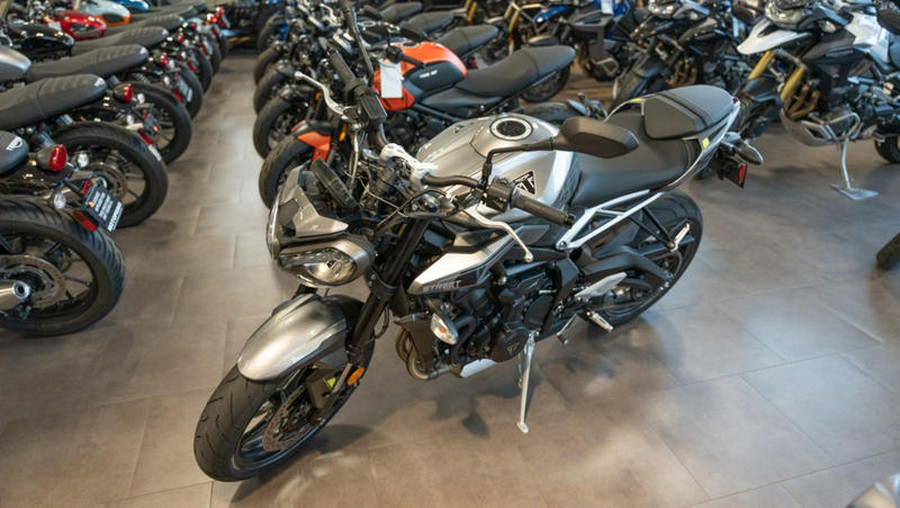 2024 Triumph Street Triple 765 R Silver Ice