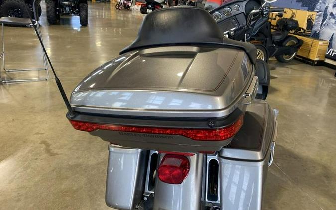 2017 Harley-Davidson® FLHTCU - Electra Glide® Ultra Classic®