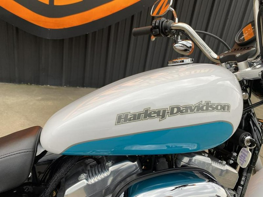 2016 Harley-Davidson® XL883L - Sportster® SuperLow®