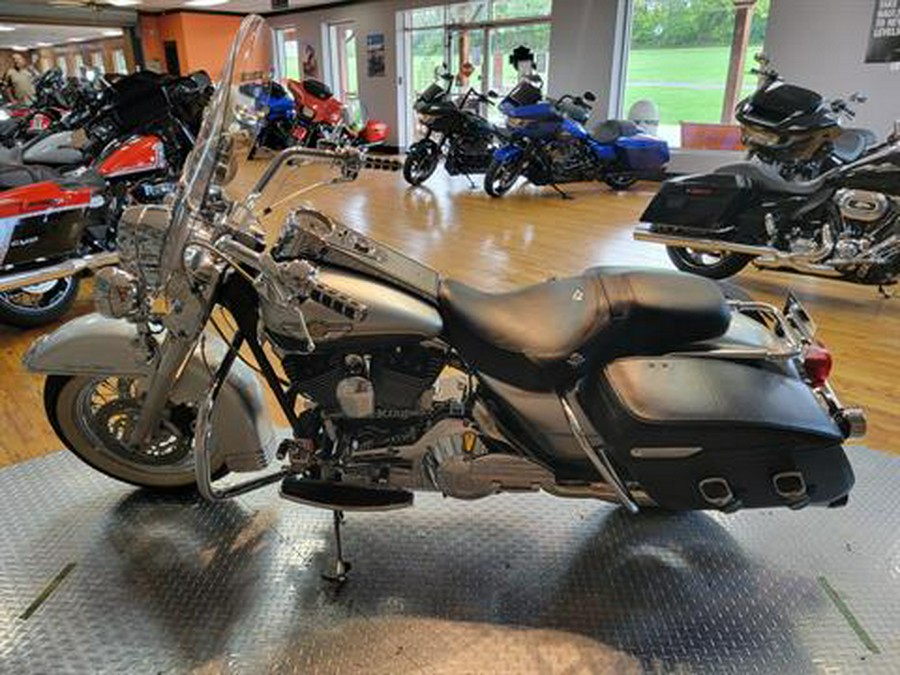 2003 Harley-Davidson FLHRCI Road King® Classic