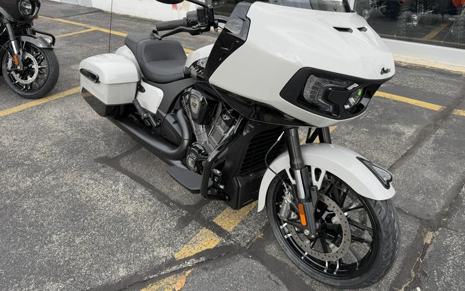 2026 Indian Motorcycle CHALLENGER DARK HORSE 112 PACKAGE