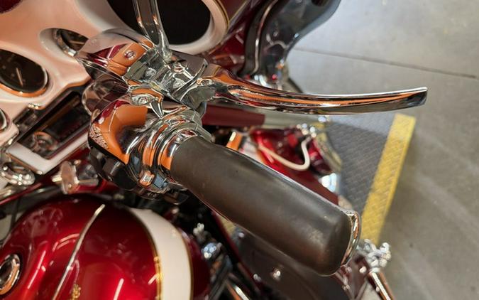 2008 Harley-Davidson Touring FLHTCU - Ultra Classic Electra Glide