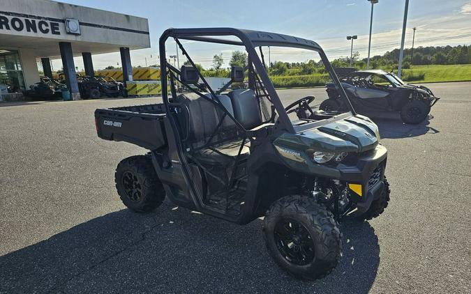 2024 Can-Am® Defender DPS HD7 Tundra Green