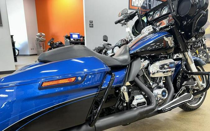 2018 Harley-Davidson® FLHX - Street Glide® 115th Anniversary