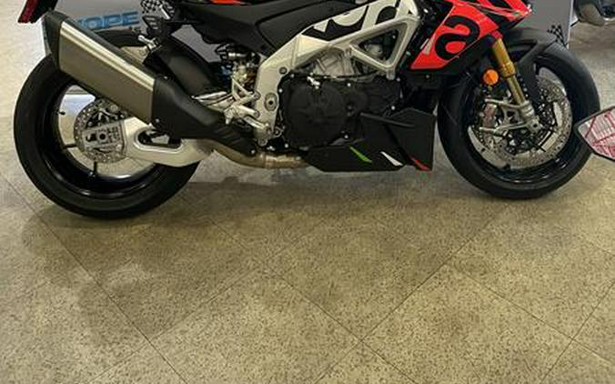 2024 Aprilia® RSV4 Blk