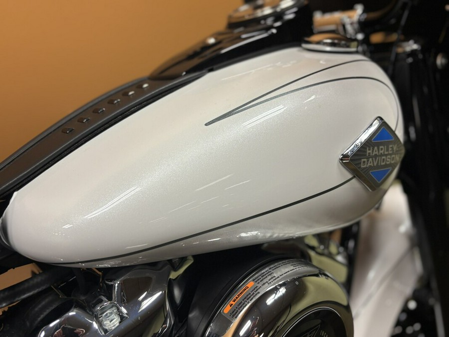 FLHC 2025 Heritage Classic