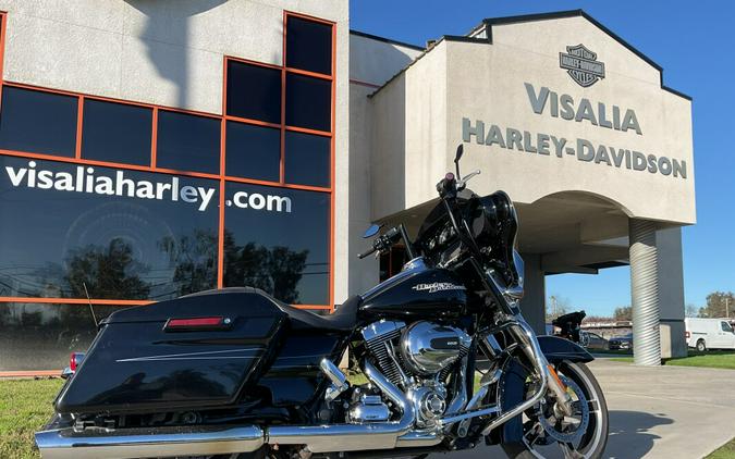 FLHXS 2015 Street Glide® Special