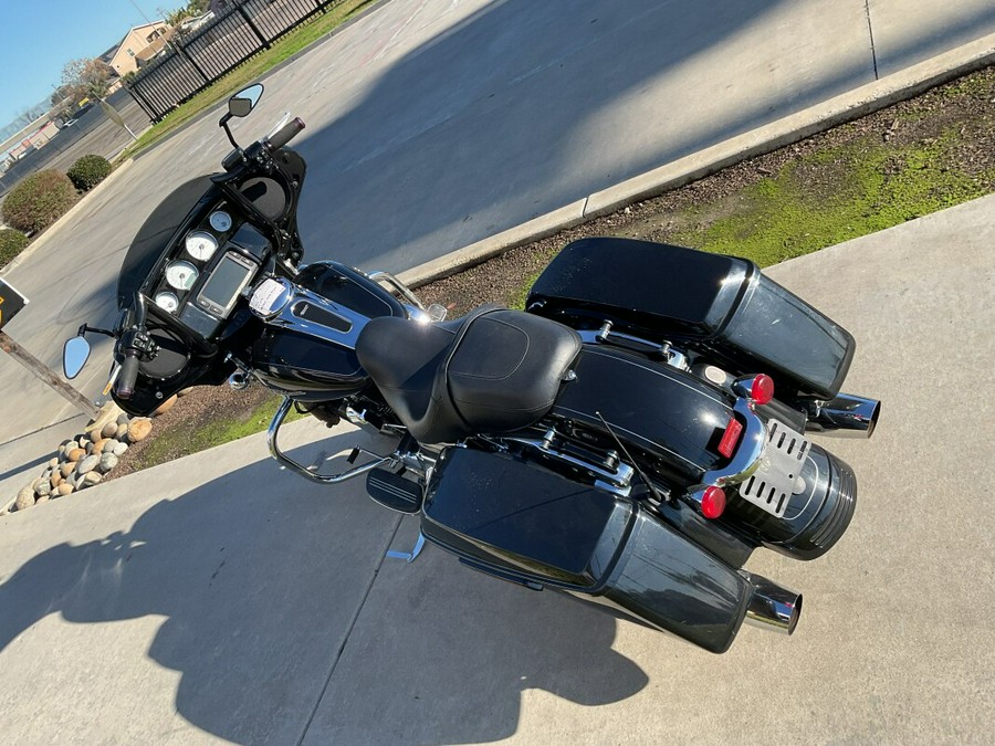 FLHXS 2015 Street Glide® Special