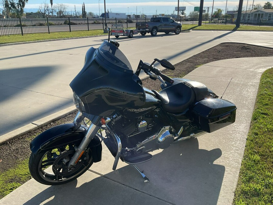 FLHXS 2015 Street Glide® Special