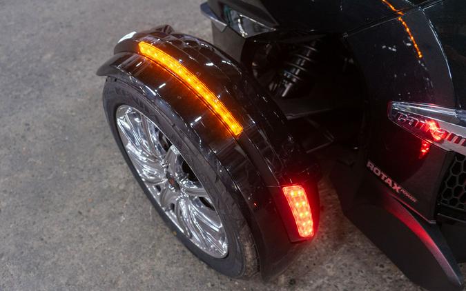 2015 Can-Am Spyder® RT SE6