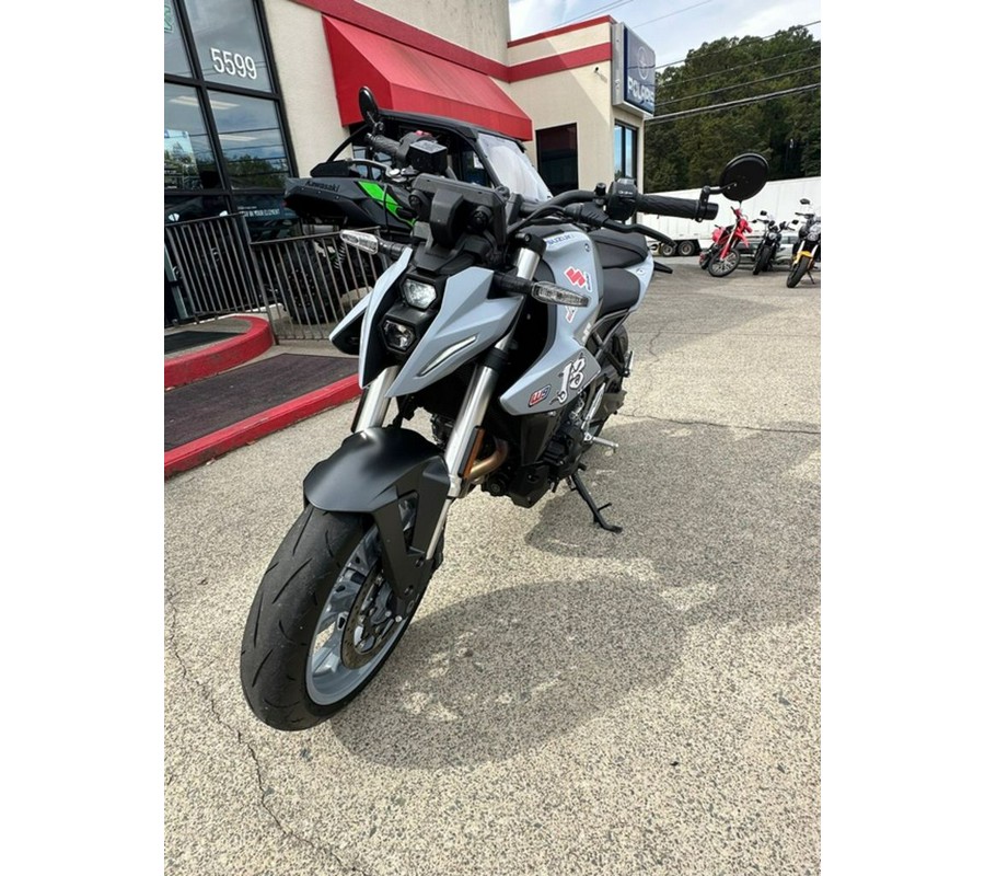 2024 Suzuki GSX 8S