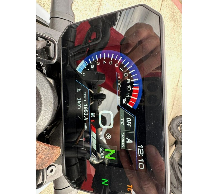 2024 Suzuki GSX 8S